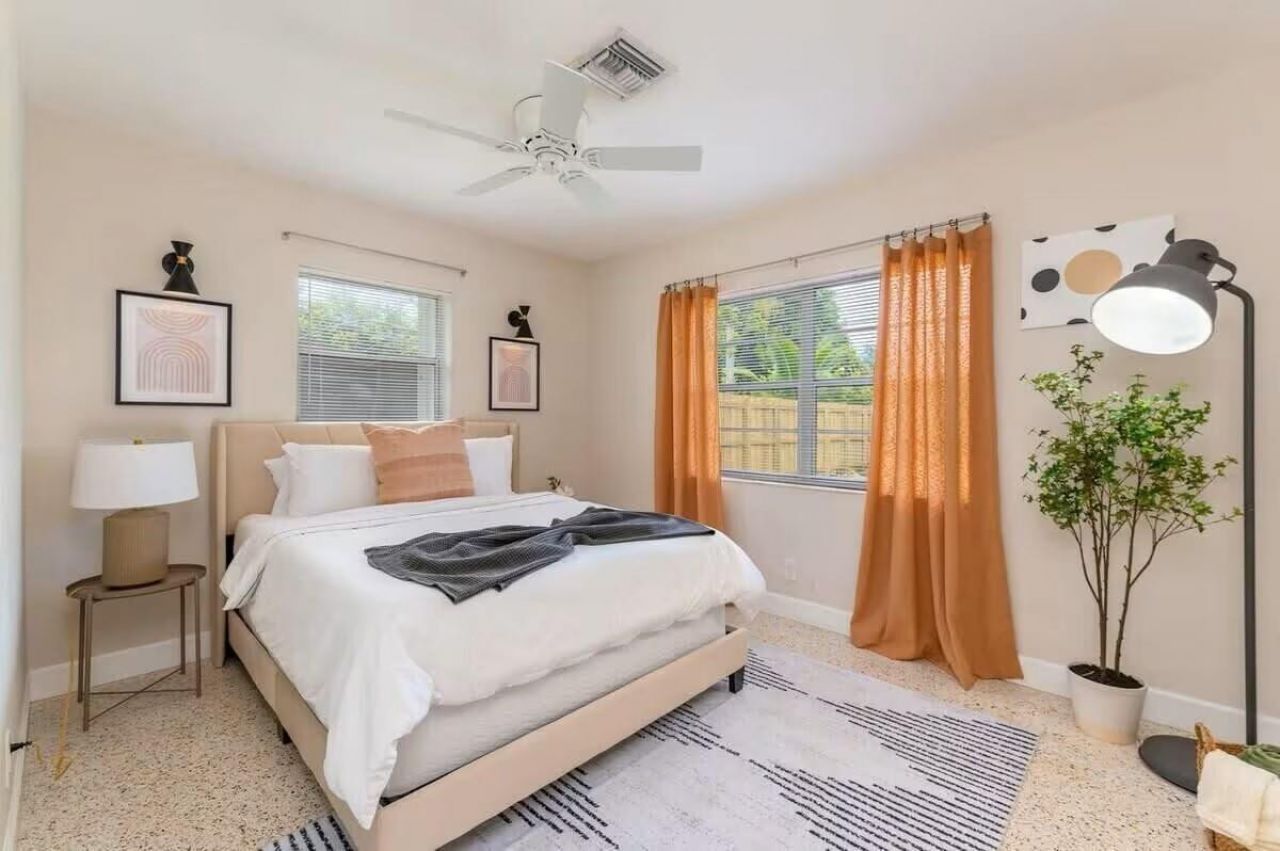 176 SE 27th Place, Boynton Beach, FL 33435 Photo