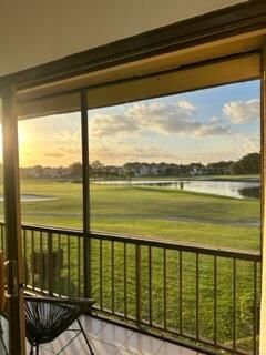 4657 S Fountains Dr Drive S, Unit 207, Lake Worth, FL 33467 Photo