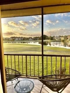 4657 S Fountains Dr Drive S, Unit 207, Lake Worth, FL 33467 Photo