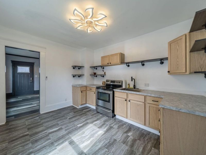 305 Fairview Avenue, Galion, OH 44833 Photo 13