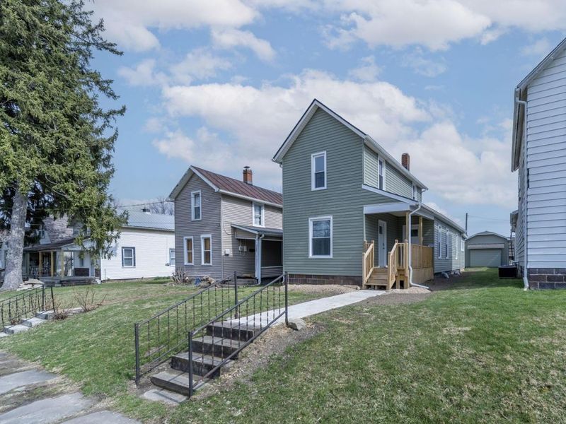 305 Fairview Avenue, Galion, OH 44833 Photo 2