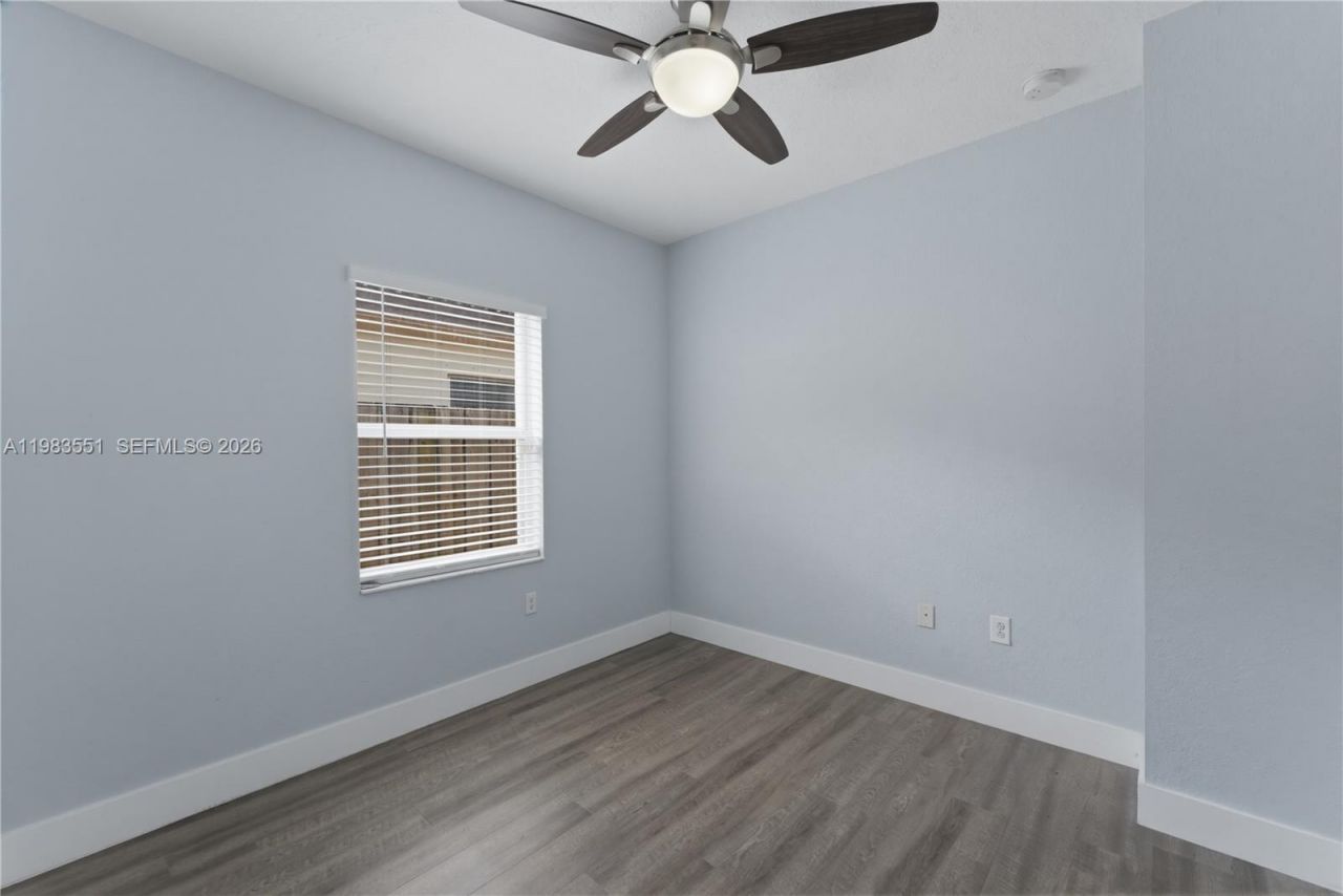 2381 NE 4th St, Homestead, FL 33033 Photo