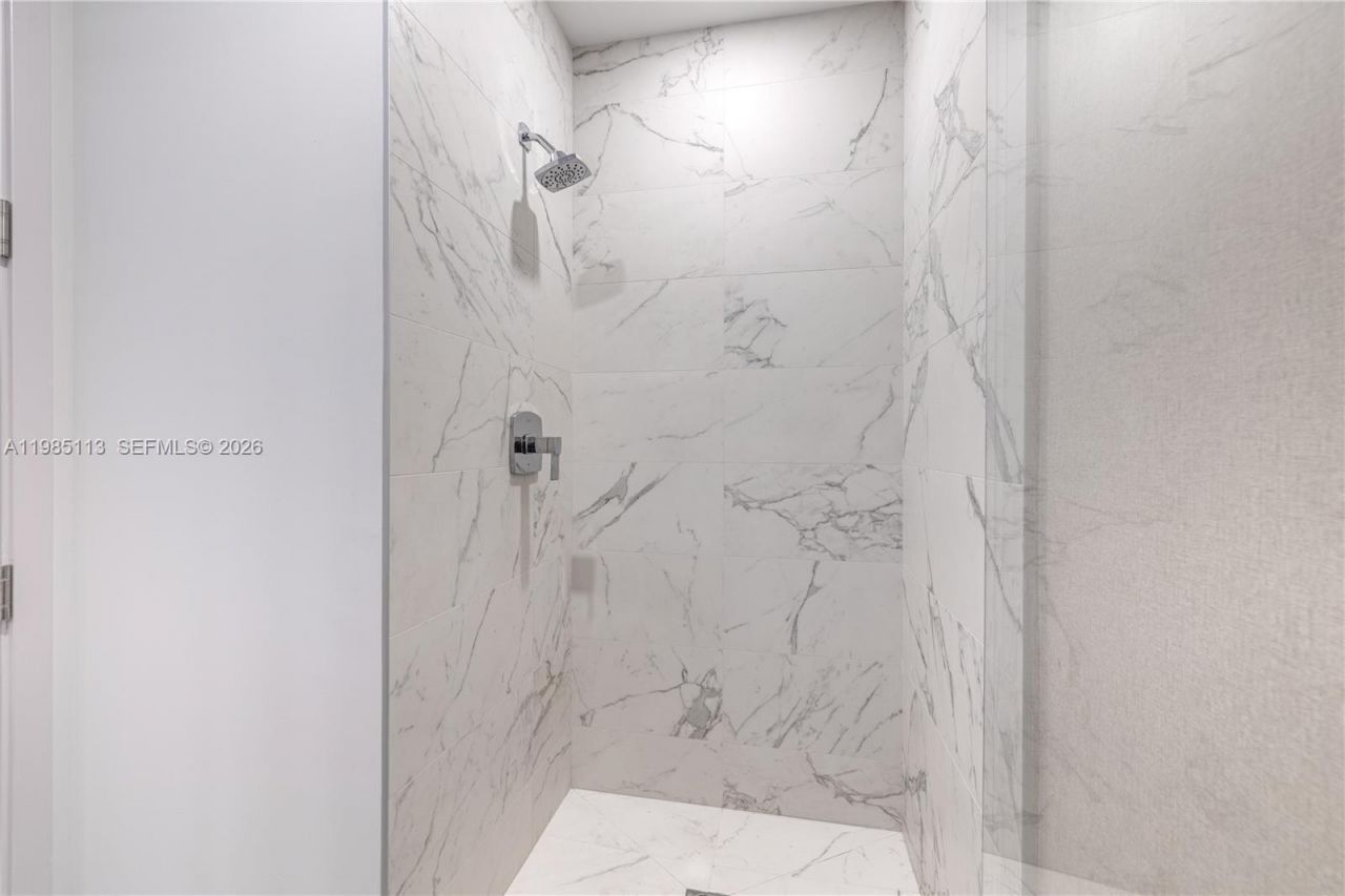 17550 Collins Ave , Unit 1202, Sunny Isles Beach, FL 33160 Photo