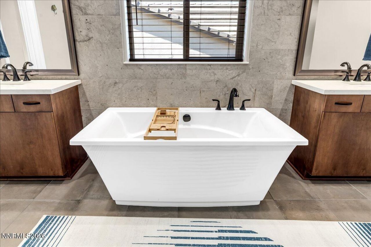 3654 Pinot Grigio Drive, Reno, NV 89509 Photo