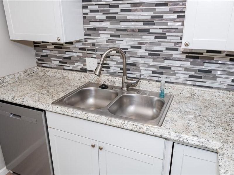 3801 Valleywood Drive, Kettering, OH 45429 Photo 13