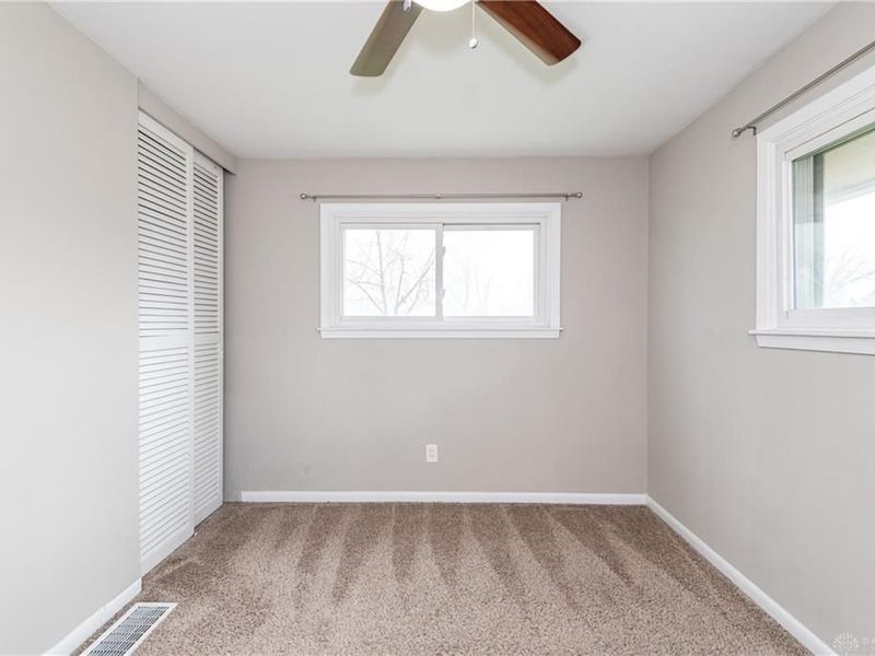 3801 Valleywood Drive, Kettering, OH 45429 Photo 21