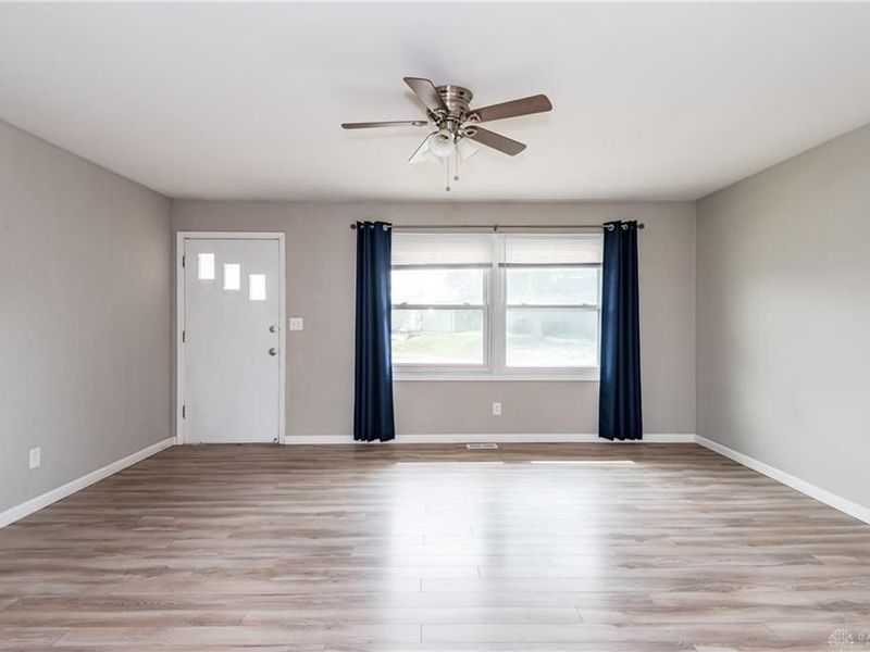 3801 Valleywood Drive, Kettering, OH 45429 Photo 5