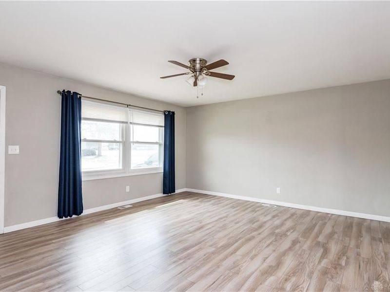 3801 Valleywood Drive, Kettering, OH 45429 Photo 6