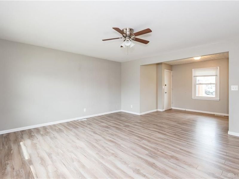 3801 Valleywood Drive, Kettering, OH 45429 Photo 7