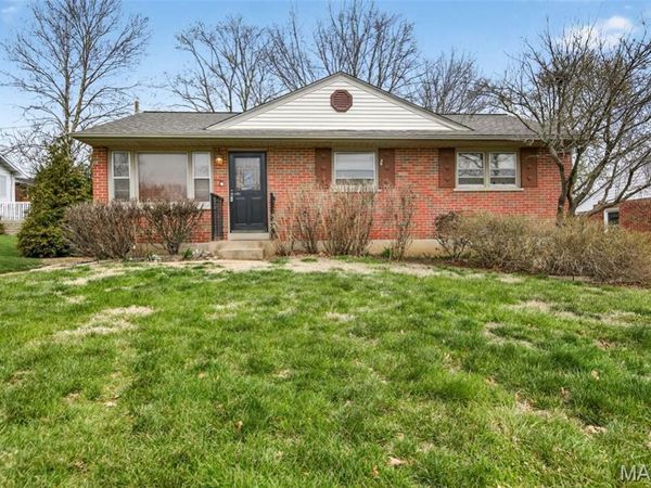 10845 Vargas Drive, St Louis, MO 63123