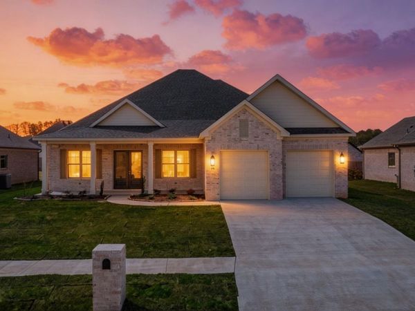 514 Corondelet Lane, Maumelle, AR 72113