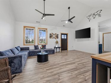 77 Fox Chase Street , Park City, KY 42160