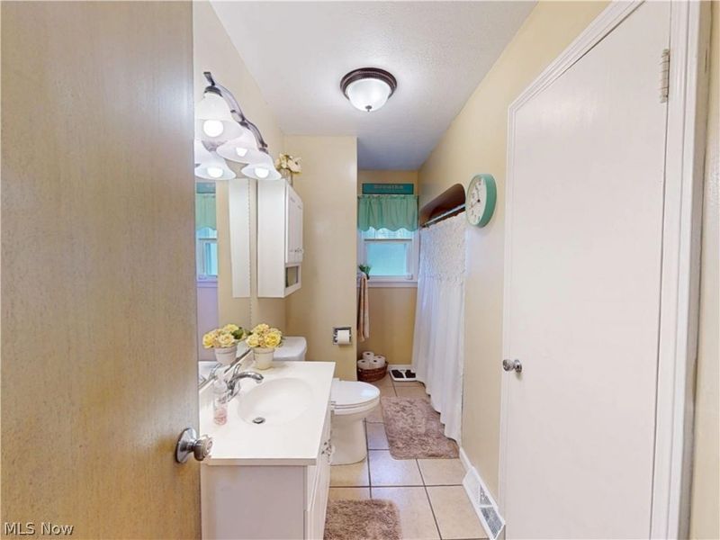 1405 35th Street NW, Canton, OH 44709 Photo 8