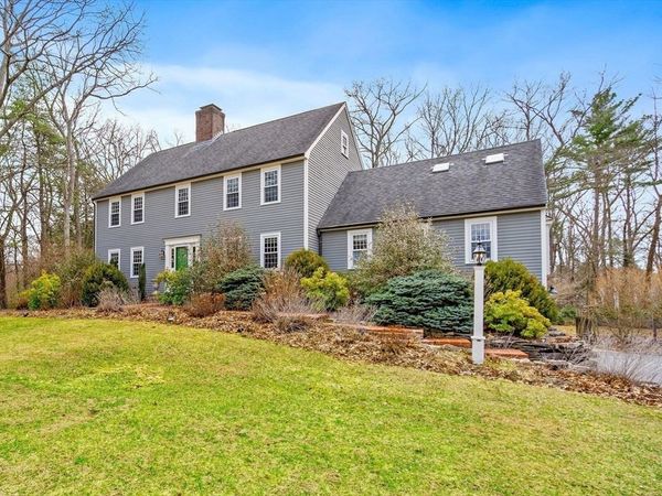 48 Chanticleer Road, Sudbury, MA 01776