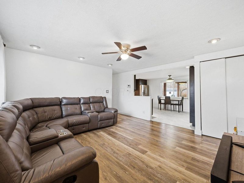 3371 Devin Road, Grove City, OH 43123 Photo 3