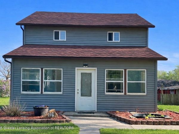 116 E First Street, Charlotte, MI 48813