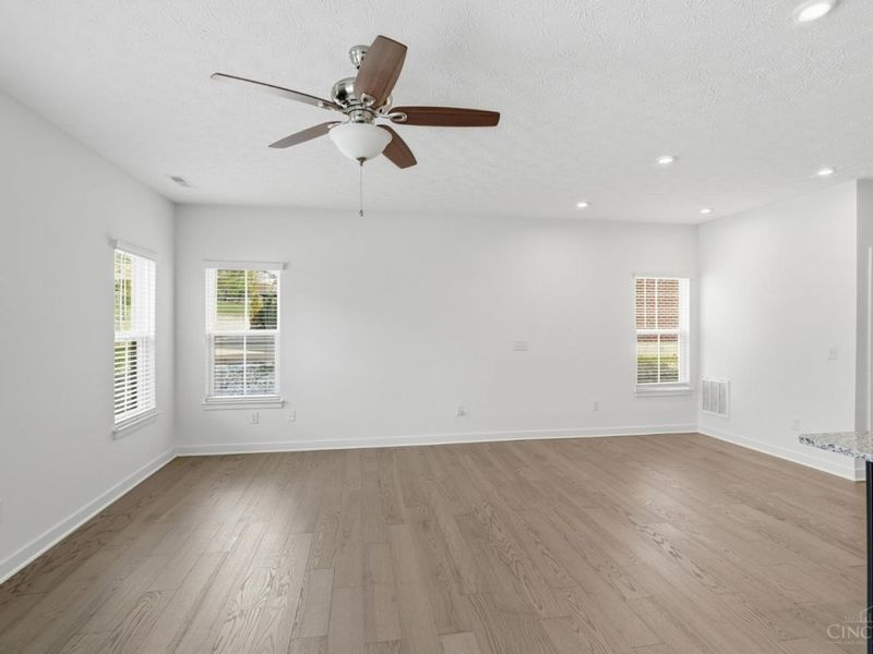 7909 Pinnacle Point Drive, West Chester, OH 45069 Photo 10