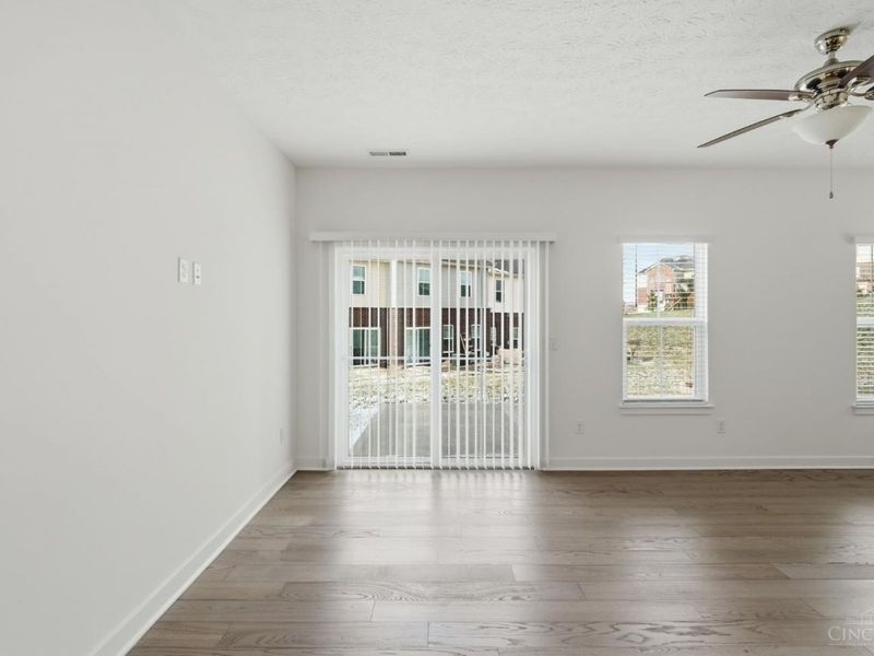 7909 Pinnacle Point Drive, West Chester, OH 45069 Photo 13