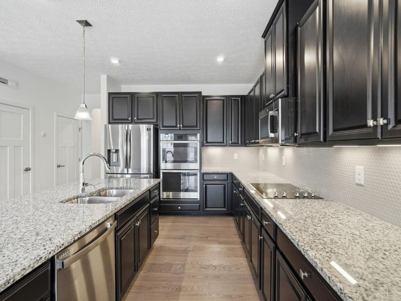 7909 Pinnacle Point Drive, West Chester, OH 45069 Photo 17