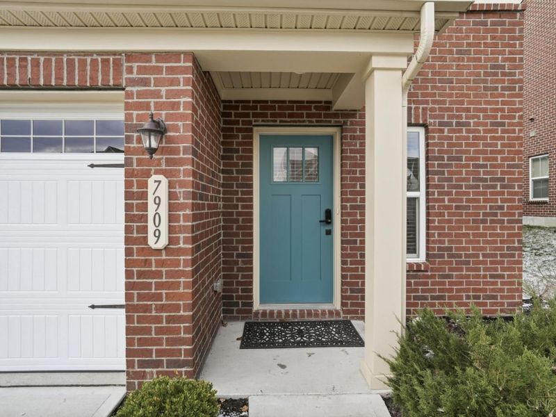 7909 Pinnacle Point Drive, West Chester, OH 45069 Photo 4