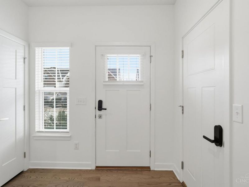 7909 Pinnacle Point Drive, West Chester, OH 45069 Photo 5