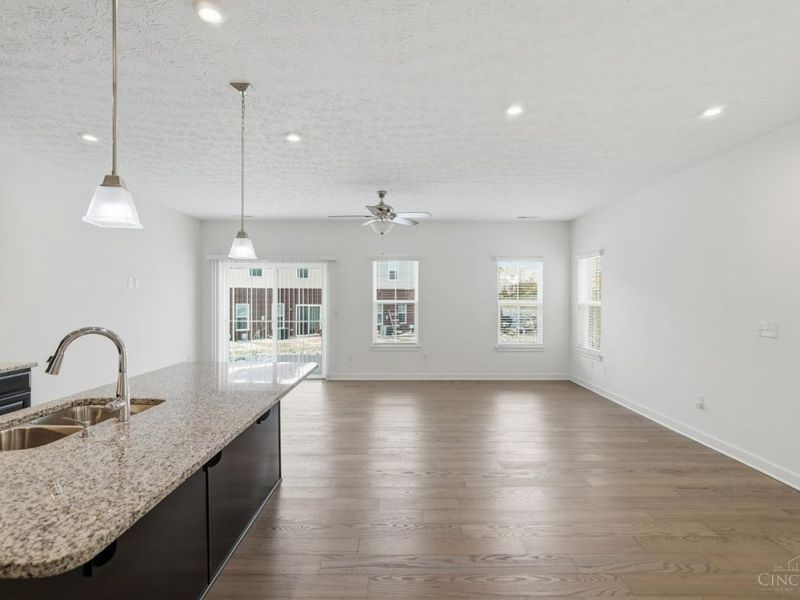 7909 Pinnacle Point Drive, West Chester, OH 45069 Photo 9