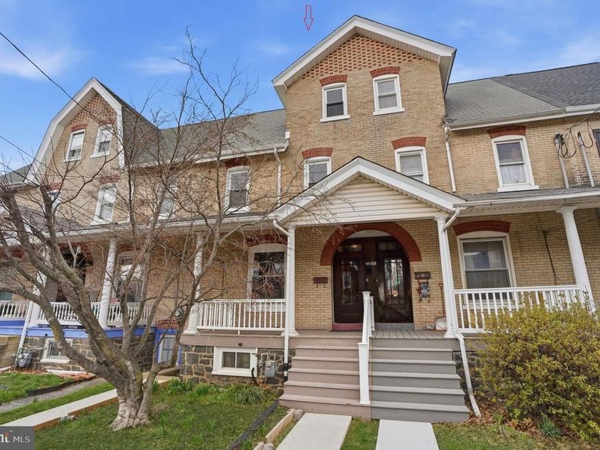 629 Juniper Street, Quakertown, PA 18951 Main Photo