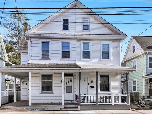 117 W FERDINAND STREET, MANHEIM, PA 17545