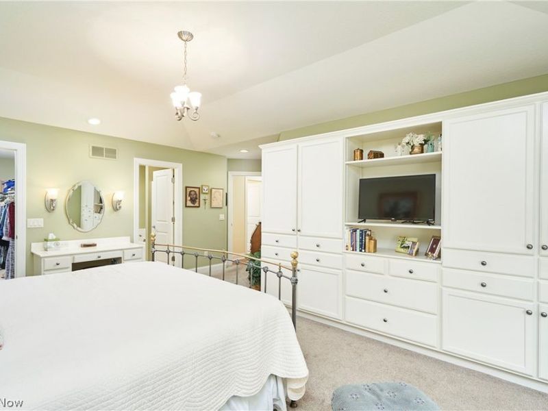 171 Hunter Parkway, Cuyahoga Falls, OH 44223 Photo 11