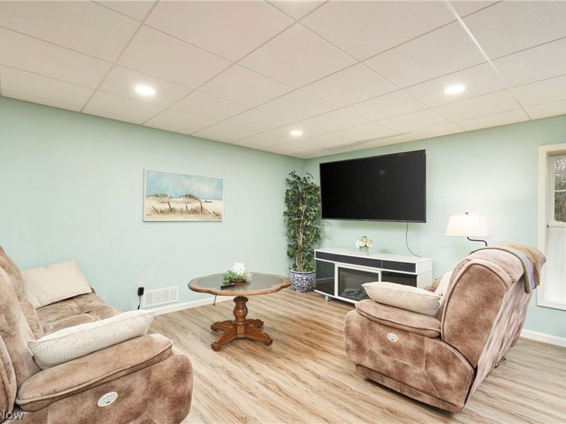 171 Hunter Parkway, Cuyahoga Falls, OH 44223 Photo 20