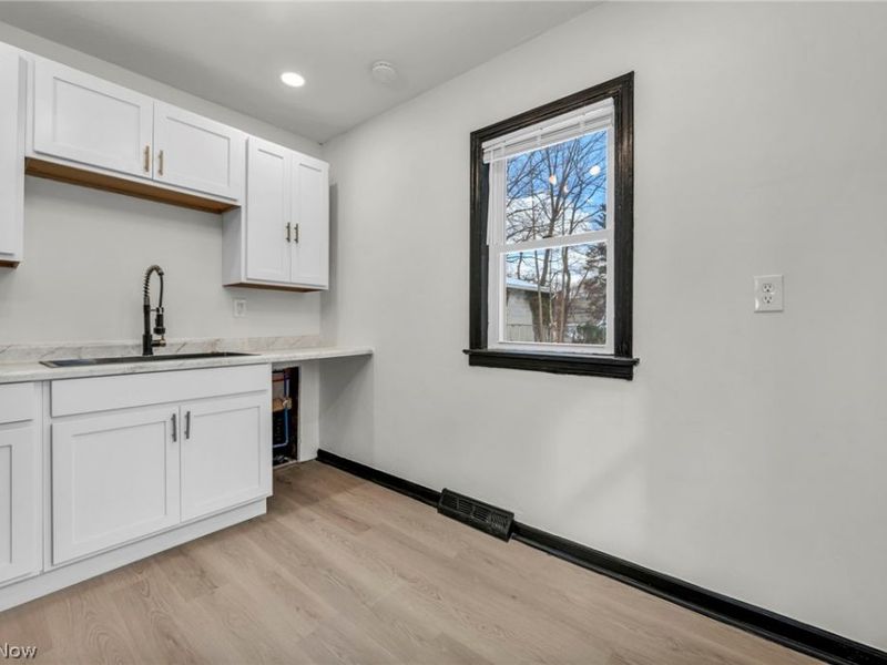 4137 E 154th Street, Cleveland, OH 44128 Photo 10