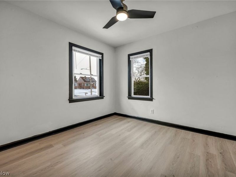 4137 E 154th Street, Cleveland, OH 44128 Photo 12