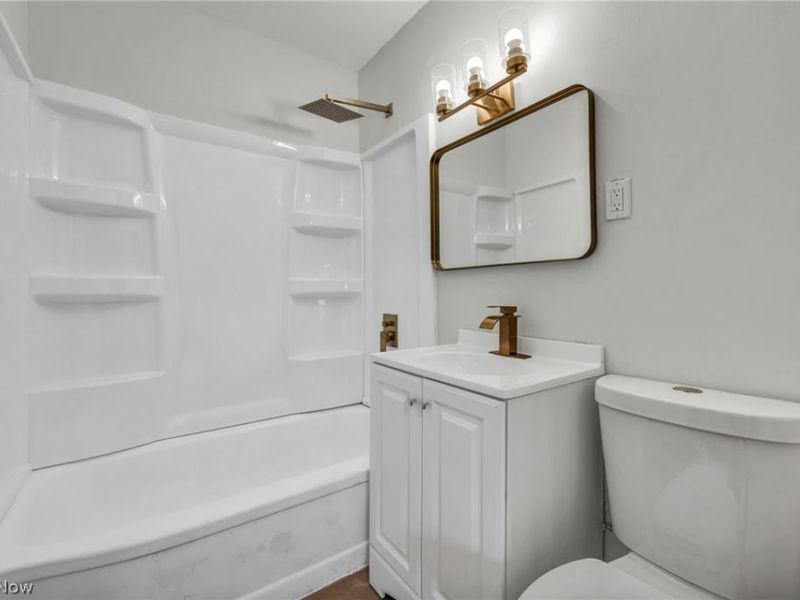 4137 E 154th Street, Cleveland, OH 44128 Photo 18