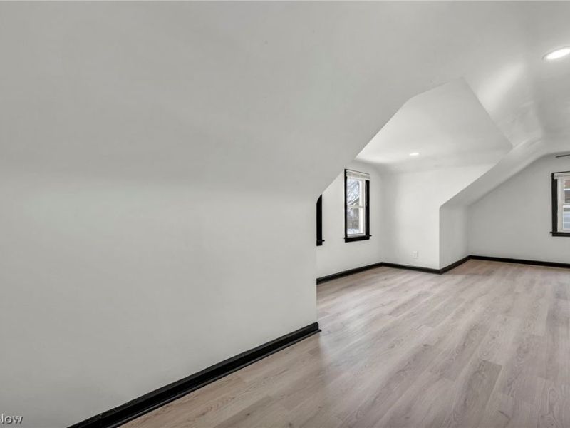 4137 E 154th Street, Cleveland, OH 44128 Photo 24