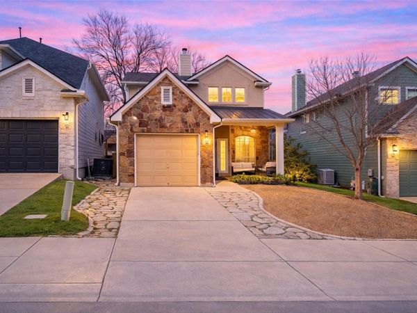 1810 Village Oak CT , Austin, TX 78704