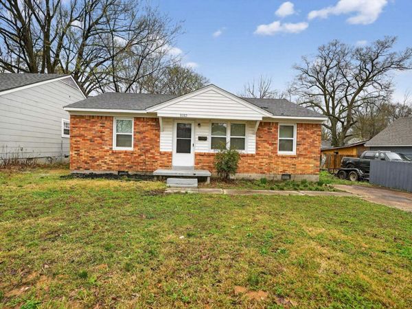 1032 PARKLAND RD, Memphis, TN 38111