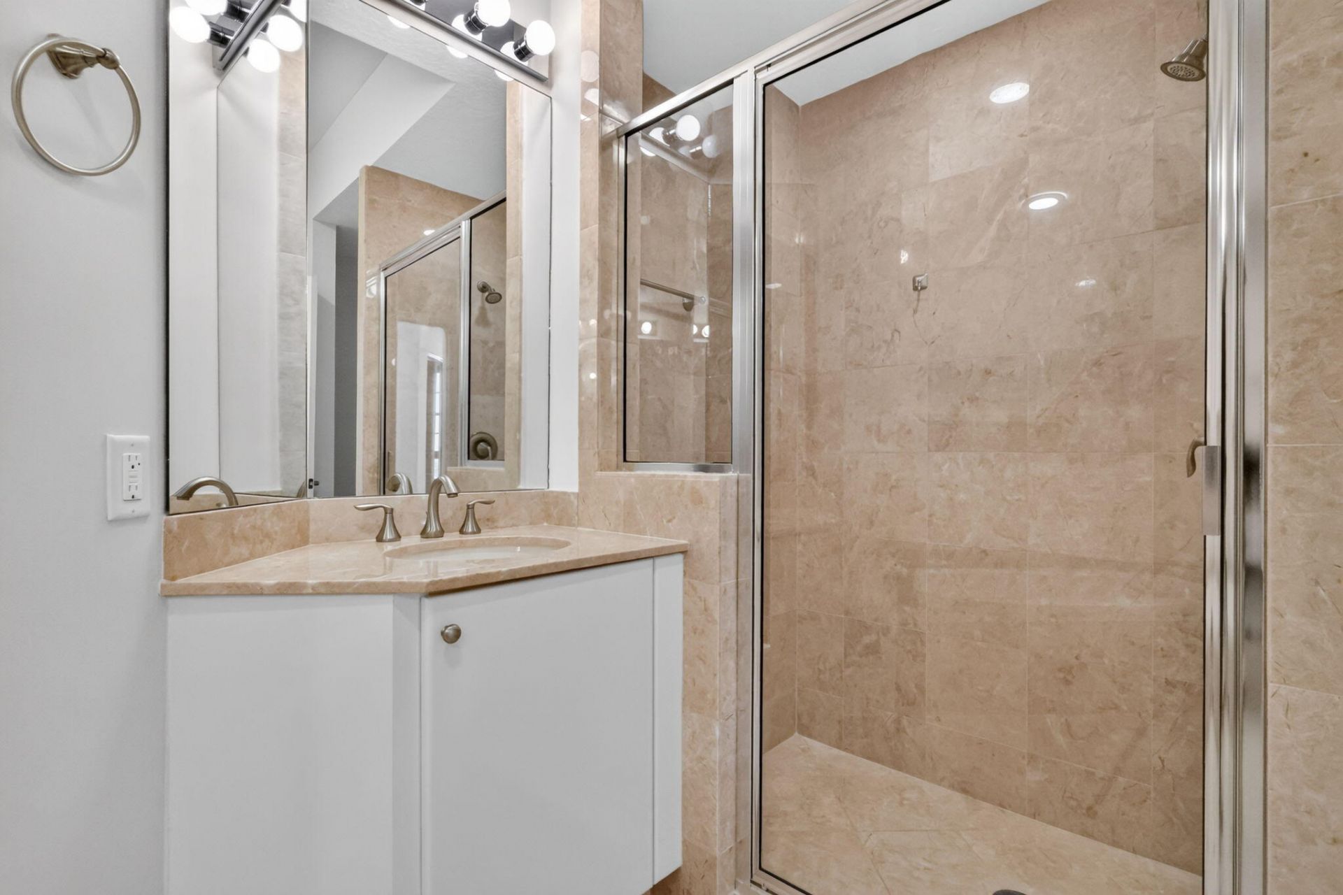 701 S Olive Avenue, Unit 1504, West Palm Beach, FL 33401 Photo