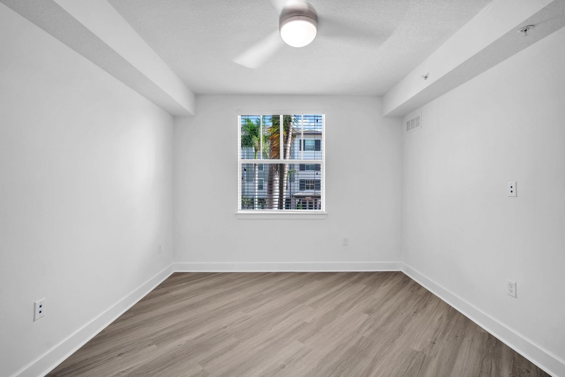 4515 Main Street, Unit 1054, Jupiter, FL 33458 Photo