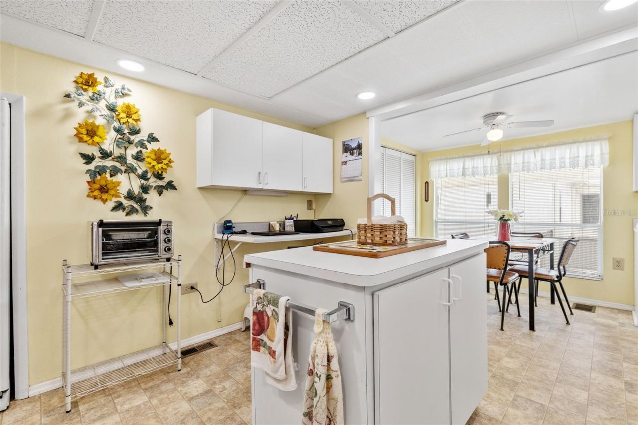 203 Harvest Lane, North Fort Myers, FL 33917 Photo