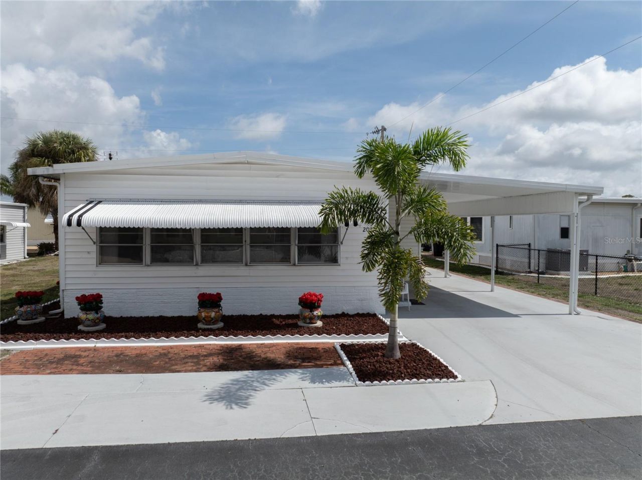 203 Harvest Lane, North Fort Myers, FL 33917 Photo