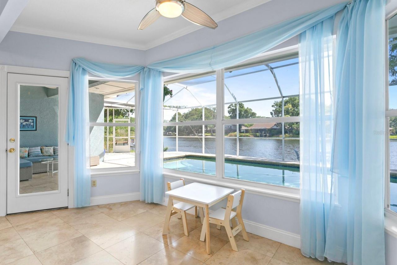 13548 Lake Magdalene Drive, Tampa, FL 33613 Photo