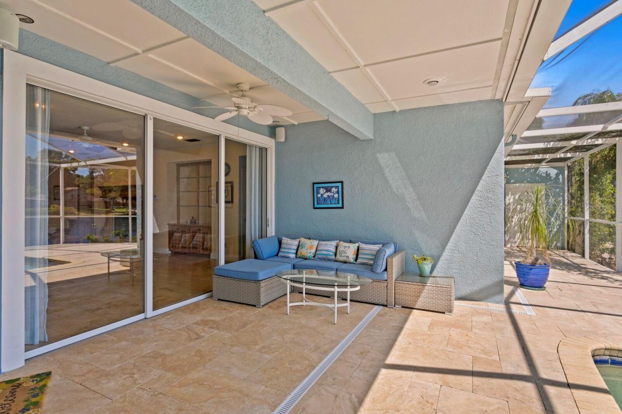 13548 Lake Magdalene Drive, Tampa, FL 33613 Photo