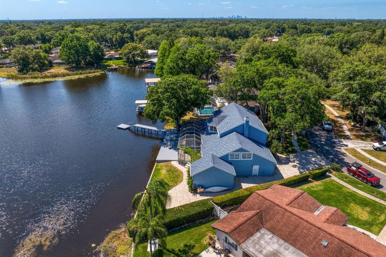 13548 Lake Magdalene Drive, Tampa, FL 33613 Photo