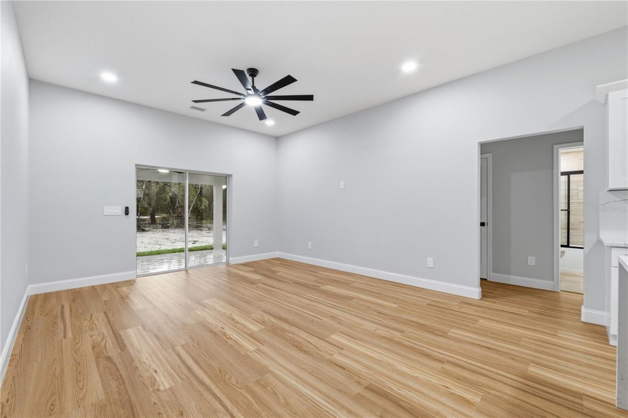 9342 Wheystone Drive, Webster, FL 33597 Photo