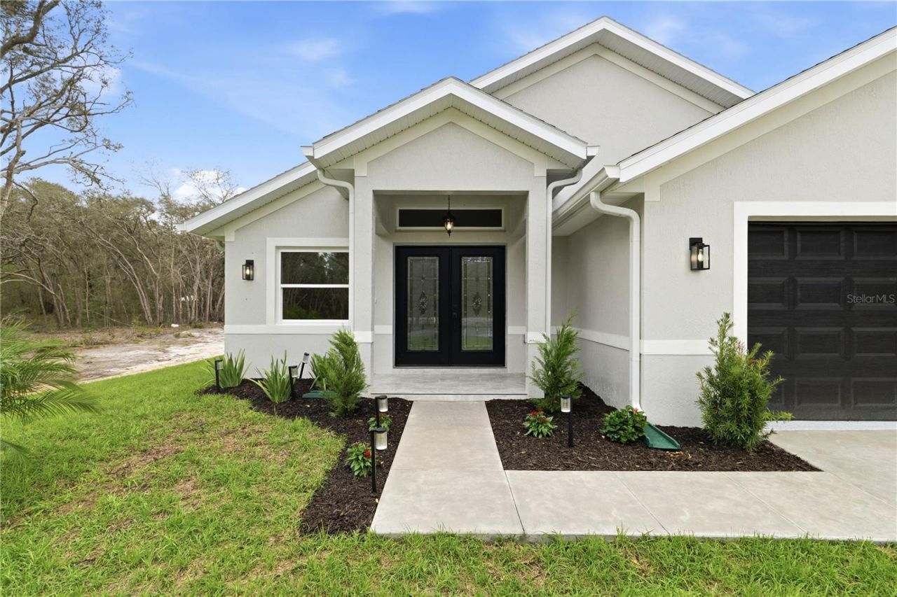 9342 Wheystone Drive, Webster, FL 33597 Photo