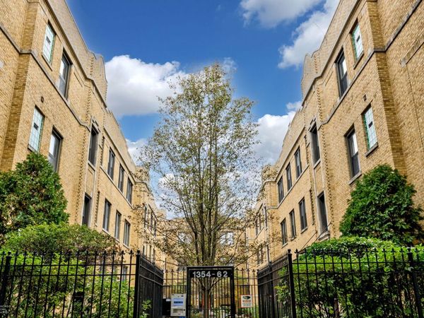 1360 W Estes Avenue , Unit 2N, Chicago, IL 60626