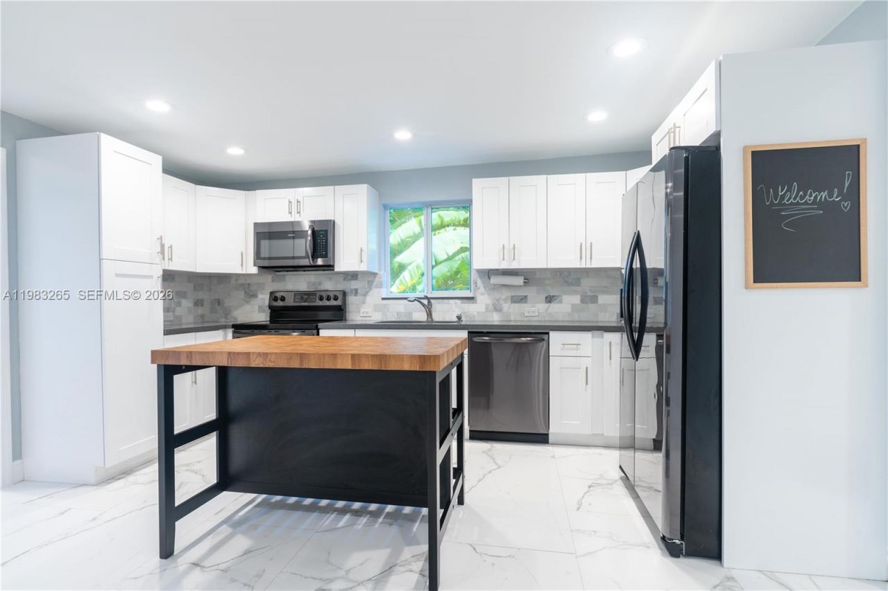 11 Judy Pl , Key Largo, FL 33037 Photo