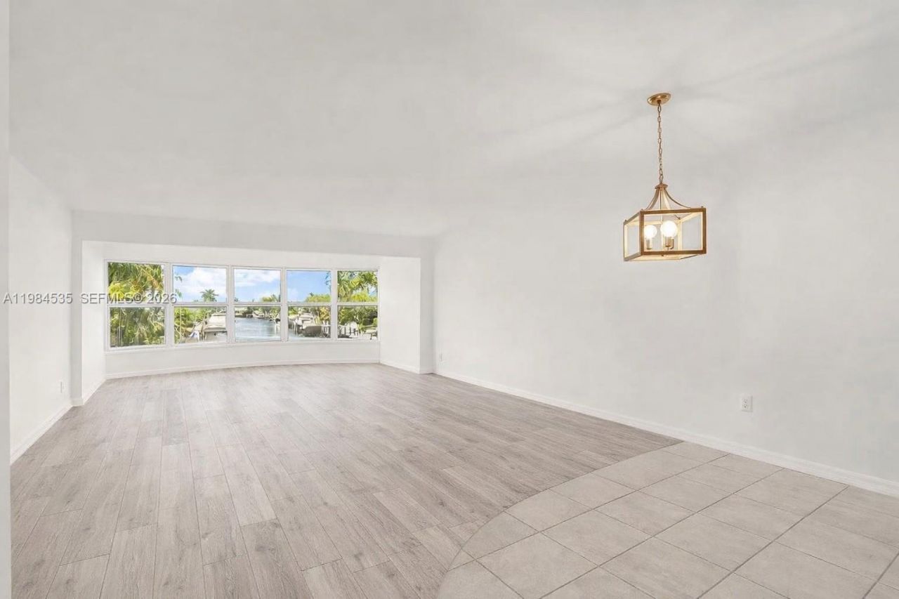 3121 NE 51st St, Unit 203E, Fort Lauderdale, FL 33308 Photo