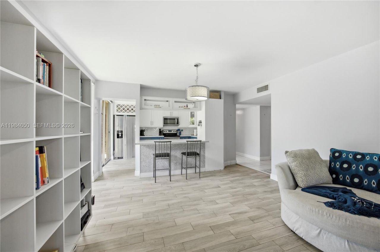 7532 NW 86th Ter, Unit 104, Tamarac, FL 33321 Photo