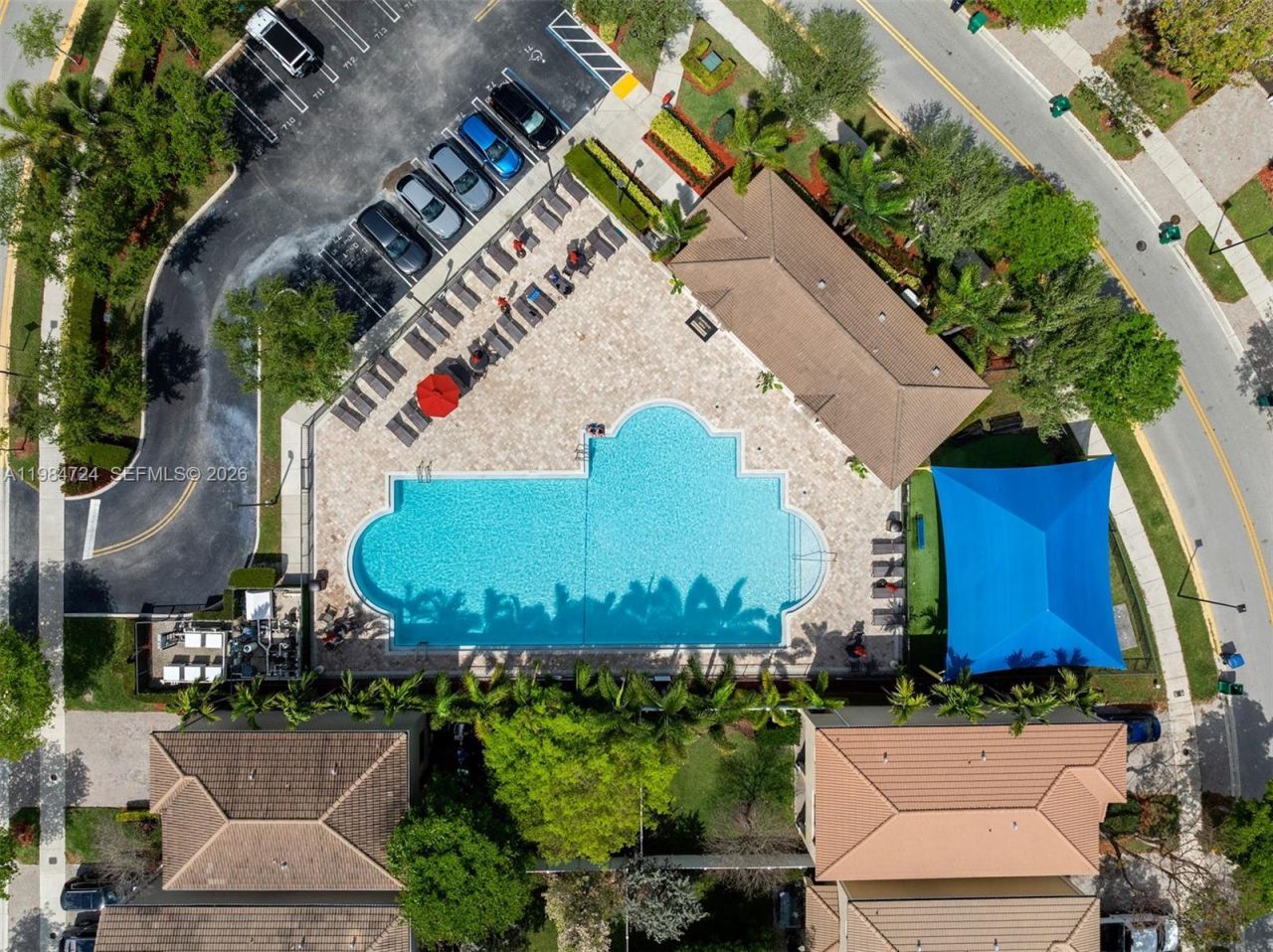 901 NE 191st St, Miami, FL 33179 Photo